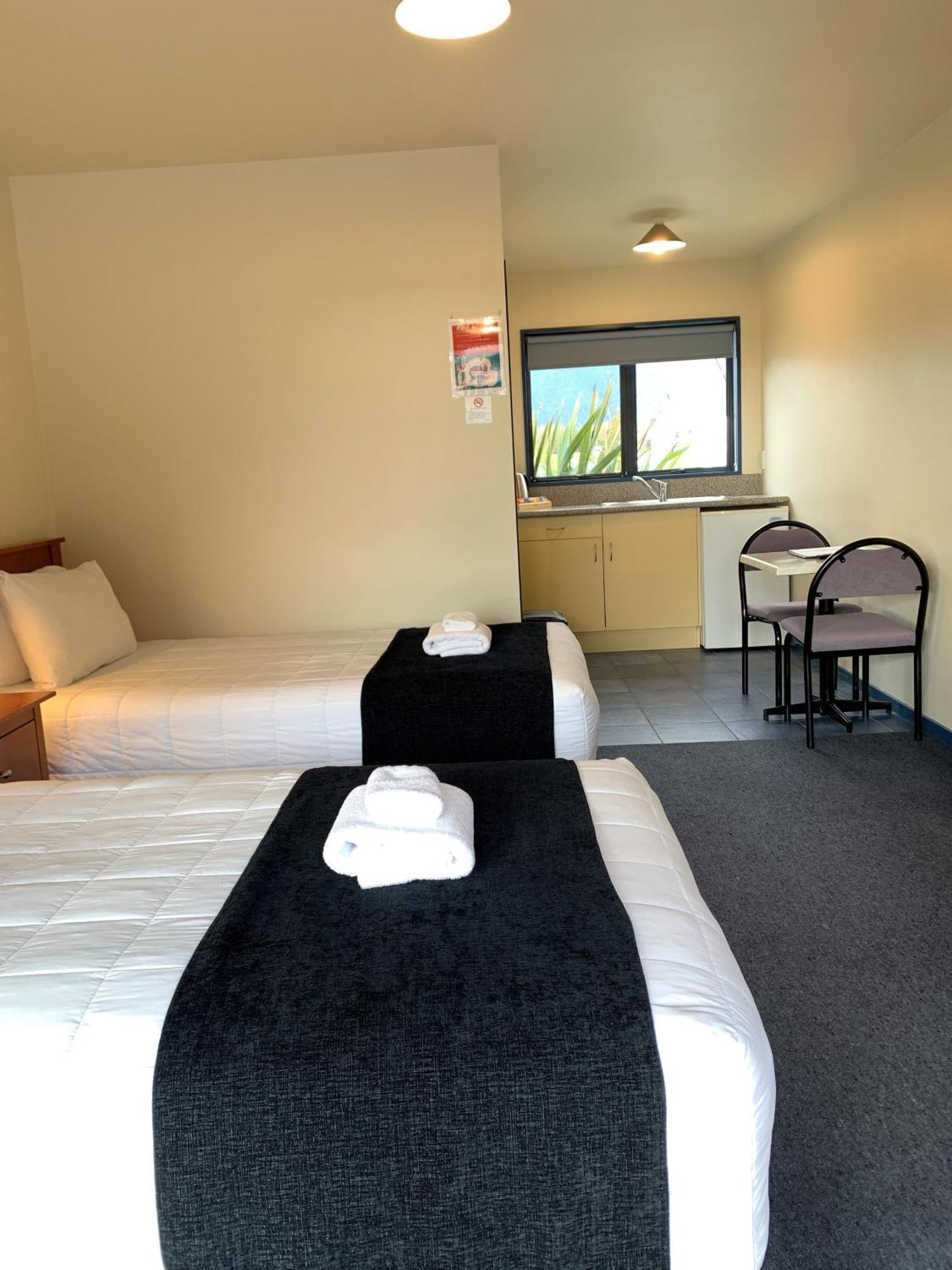 Haast River Motels & Holiday Park المظهر الخارجي الصورة