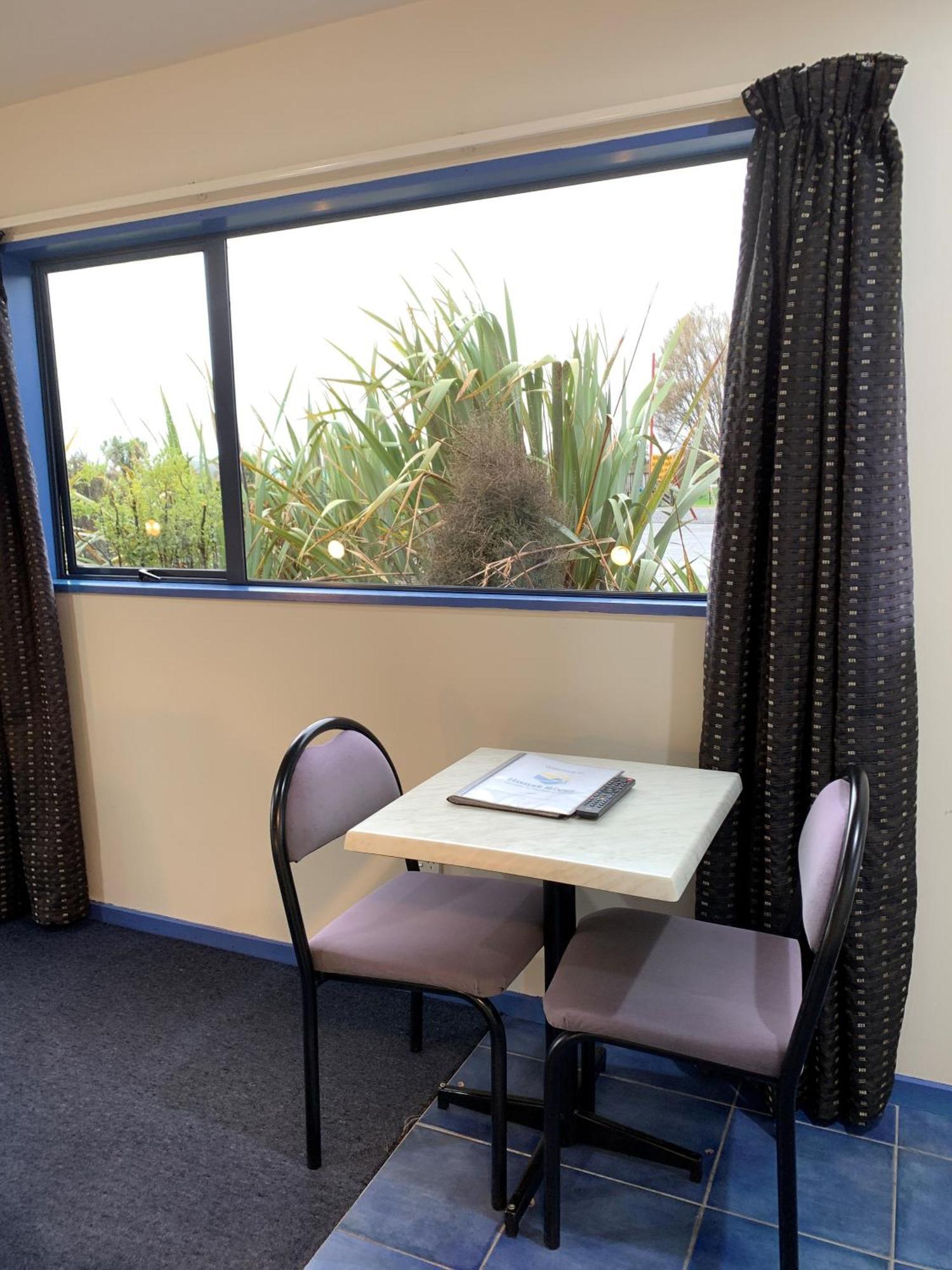 Haast River Motels & Holiday Park المظهر الخارجي الصورة